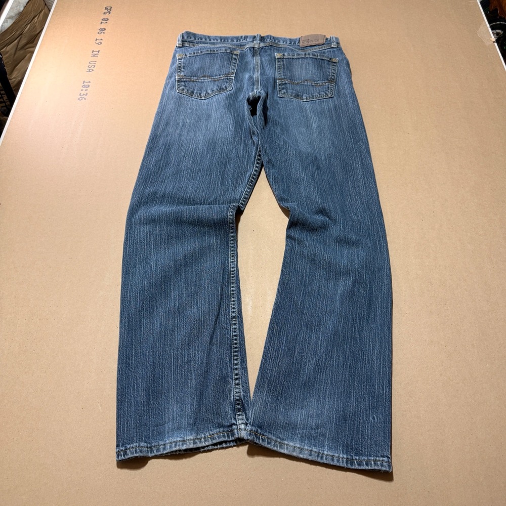 Wrangler Jeans Co Relaxed Bootcut 33x32 Blue Good Distressed Denim